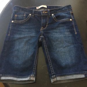 Girls Levi’s Bermuda jean shorts